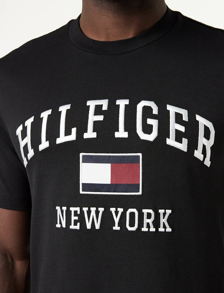 Tommy Hilfiger Camiseta con Logo NY Negro