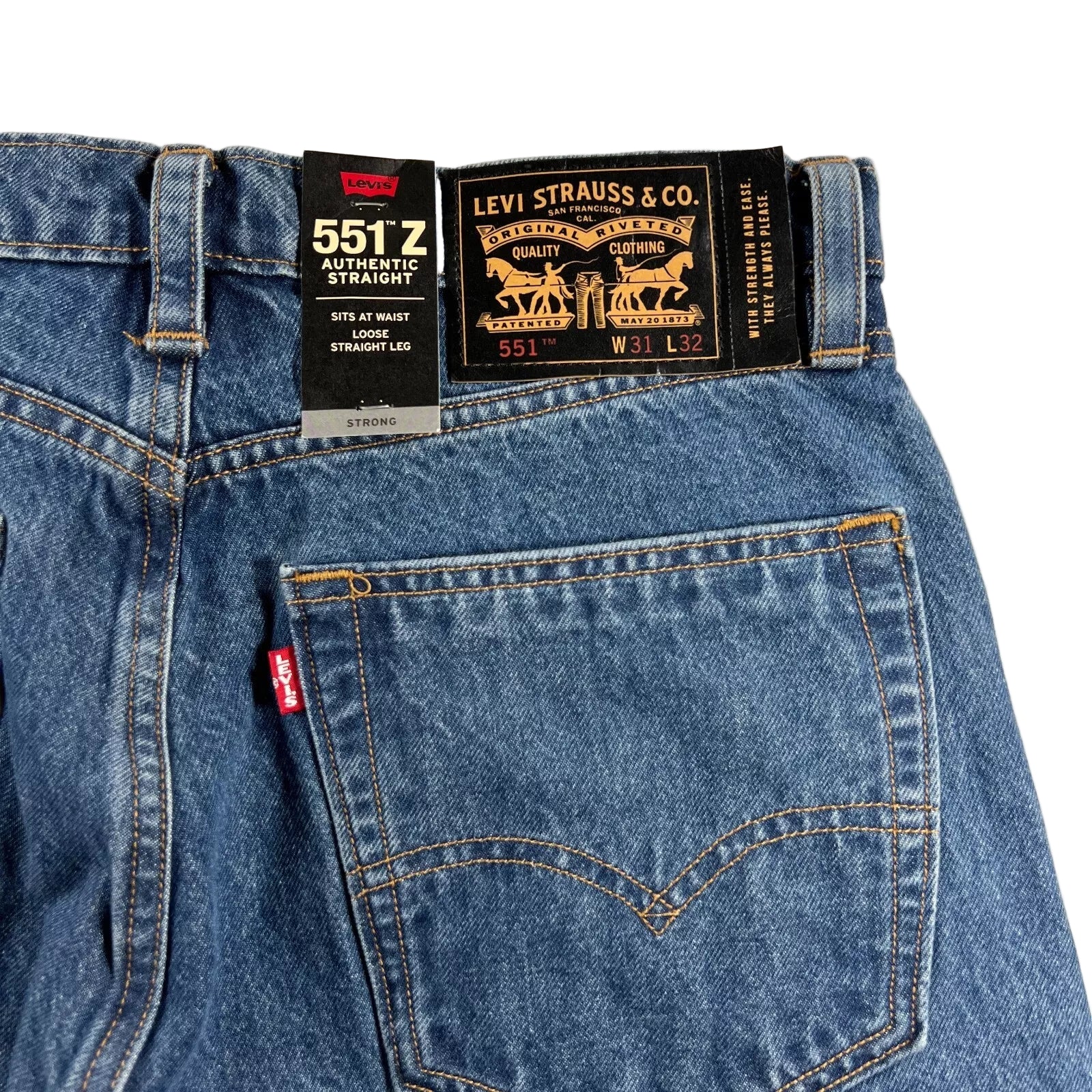 Jeans Levis Hombre 551 Z AUTHENTIC Straight Azul Parches jeans-levis-hombre-551-z-authentic-straight-azul-parches