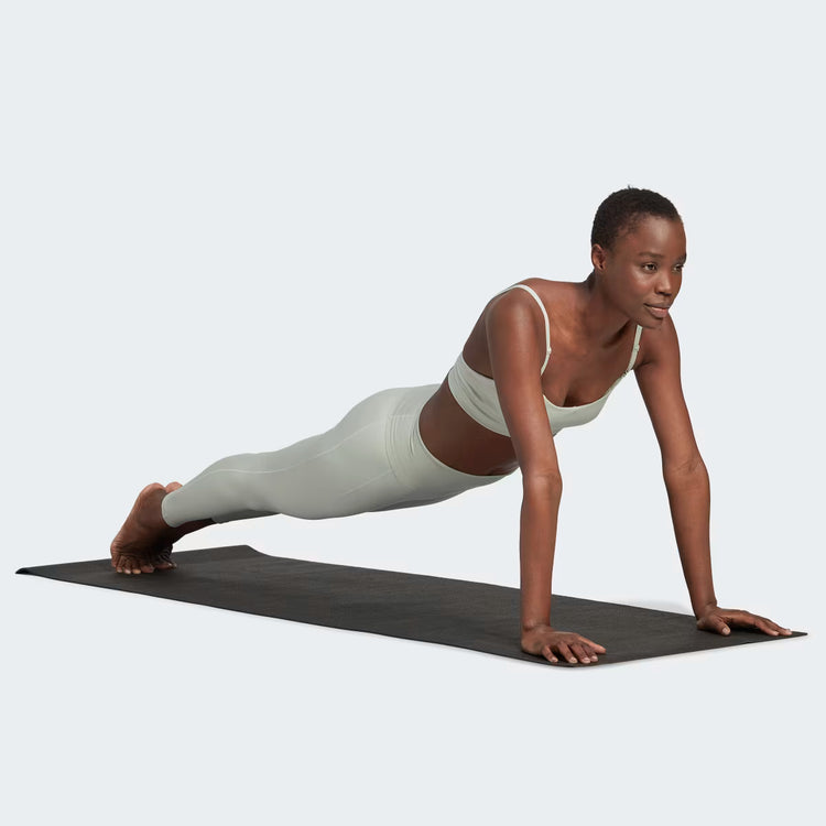 Adidas Bra Deportivo Verde Claro Yoga Studio Light